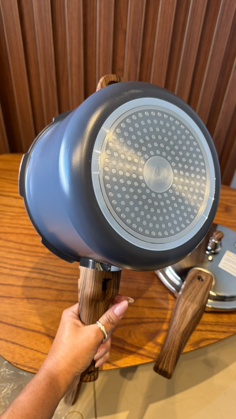 PANELA DE PRESSÃO MILANO 4,2L IND- PROMATIC