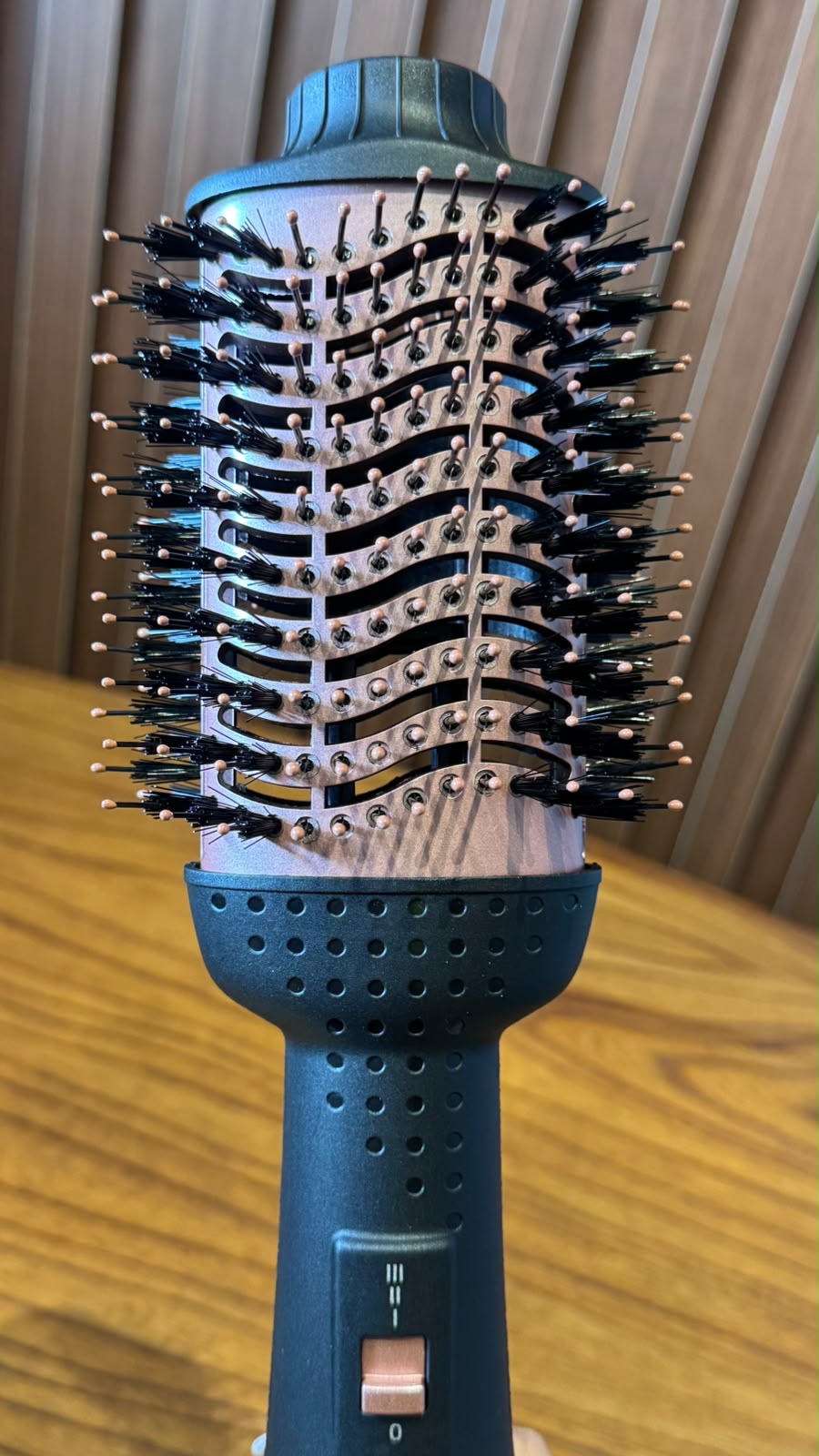 ESCOVA SECADORA BIVOLT PROFISSIONAL 1300W-REF AR0887 / STARTOOLS