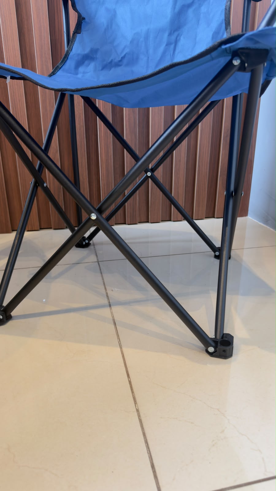 Cadeira Dobrável com Porta-Copo